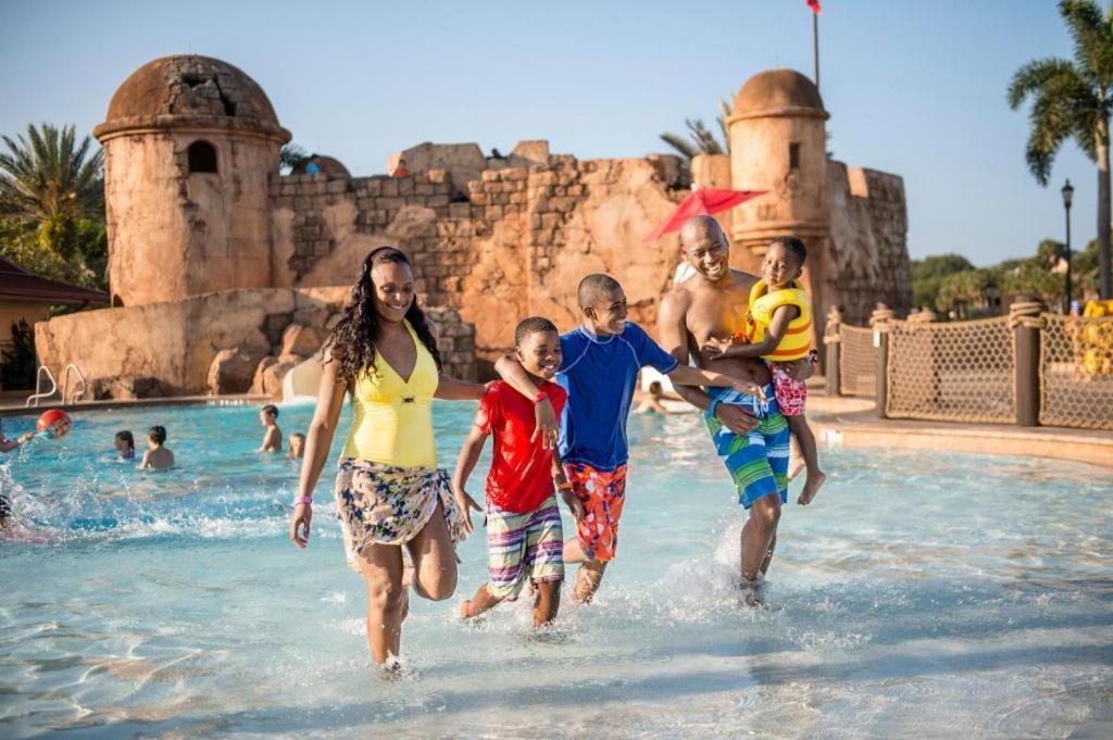 Disney'S Caribbean Beach Resort Orlando Bagian luar foto